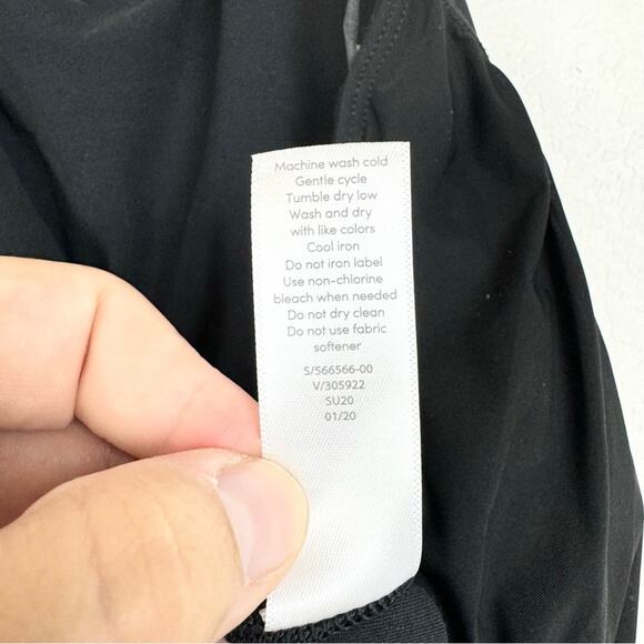 Athleta Mesh Me Up Athletic Athleisure Halter Onsie Shorts Bodysuit Black Size S - Picture 14 of 14